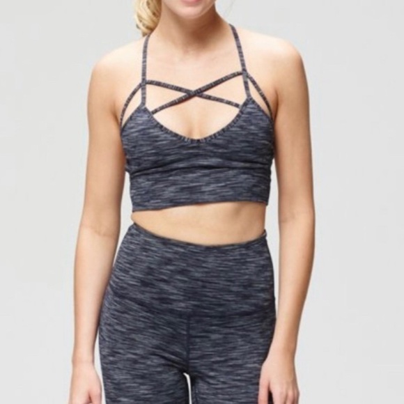 NWT Ethona Strappy Sports Bra Yoga Gym Workout Blue Size Large - Picture 10 of 10